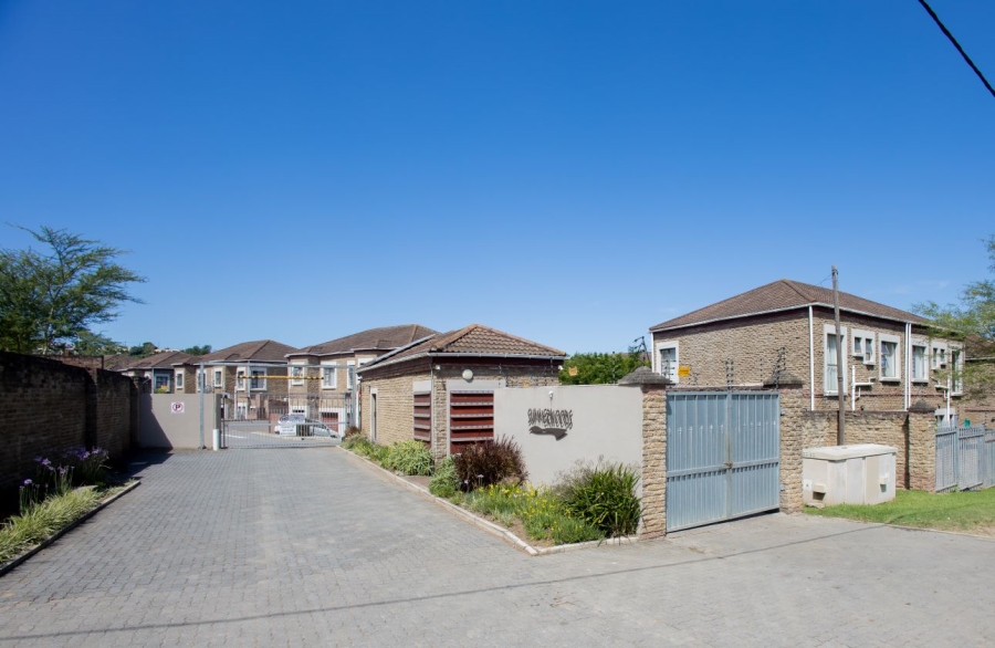 3 Bedroom Property for Sale in Abbotsford Eastern Cape